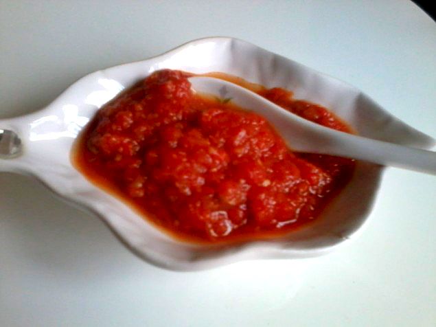 patlıcanlı domates sosu tarifi